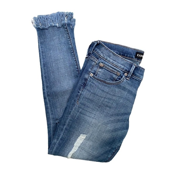 Express Women’s Size 6P Stretch Cropped Frayed Distressed Mid Rise Legging Jean - Picture 4 of 9